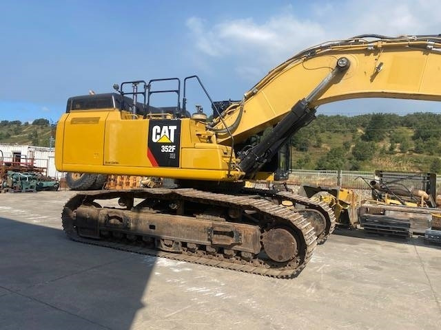 CAT 352 F - Pelle sur chenille: photos 1 CAT 352 F - Pelle sur chenille: photos 1