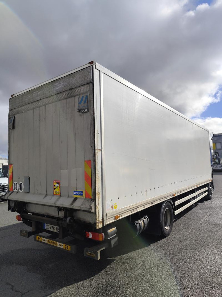 Renault Midlum 270.14 Fourgon Polyfond avec hayon rabattable - Camion fourgon: photos 3 Renault Midlum 270.14 Fourgon Polyfond avec hayon rabattable - Camion fourgon: photos 3