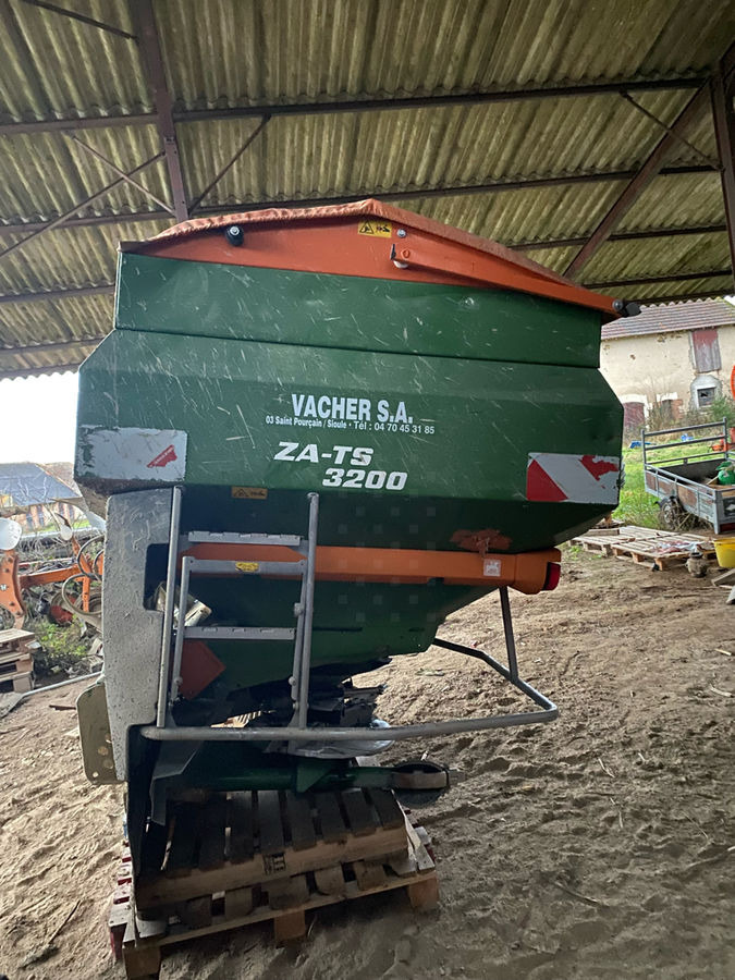 Amazone ZA-TS - Distributeur d'engrais: photos 4 Amazone ZA-TS - Distributeur d'engrais: photos 4