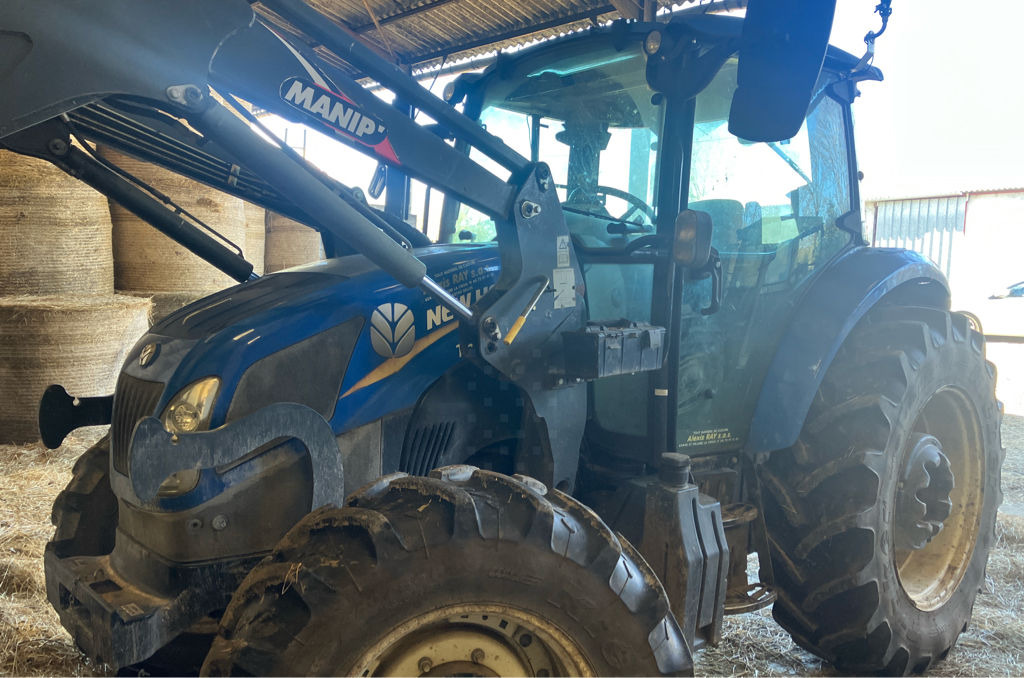 New Holland T5.95 - Tracteur agricole: photos 4 New Holland T5.95 - Tracteur agricole: photos 4