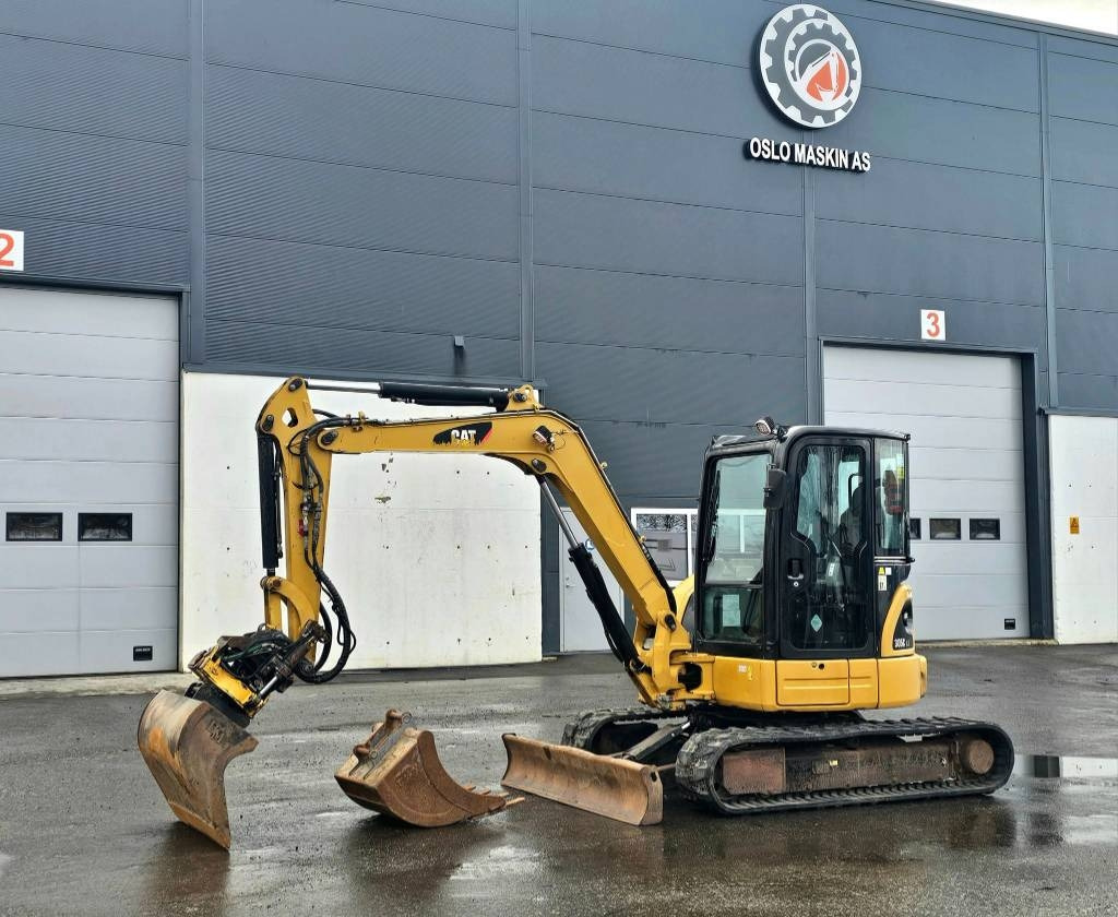 CAT 305 C CR  - Mini pelle: photos 1 CAT 305 C CR  - Mini pelle: photos 1