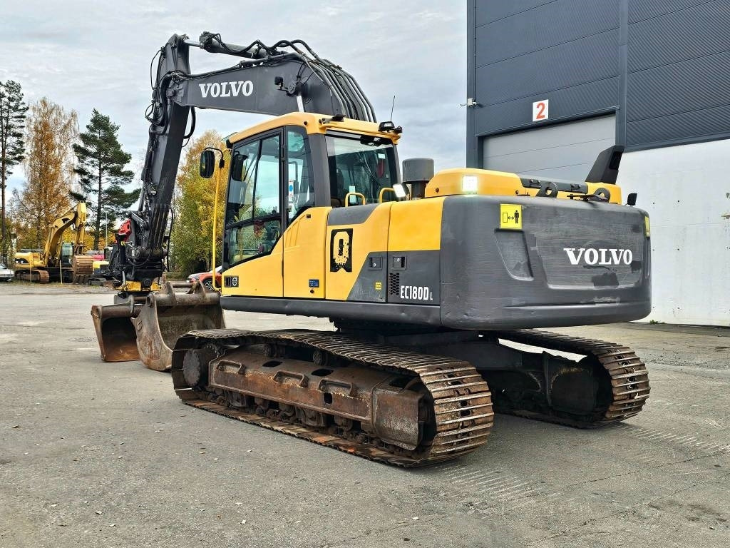 Volvo EC 180 C L - Pelle sur chenille: photos 4 Volvo EC 180 C L - Pelle sur chenille: photos 4