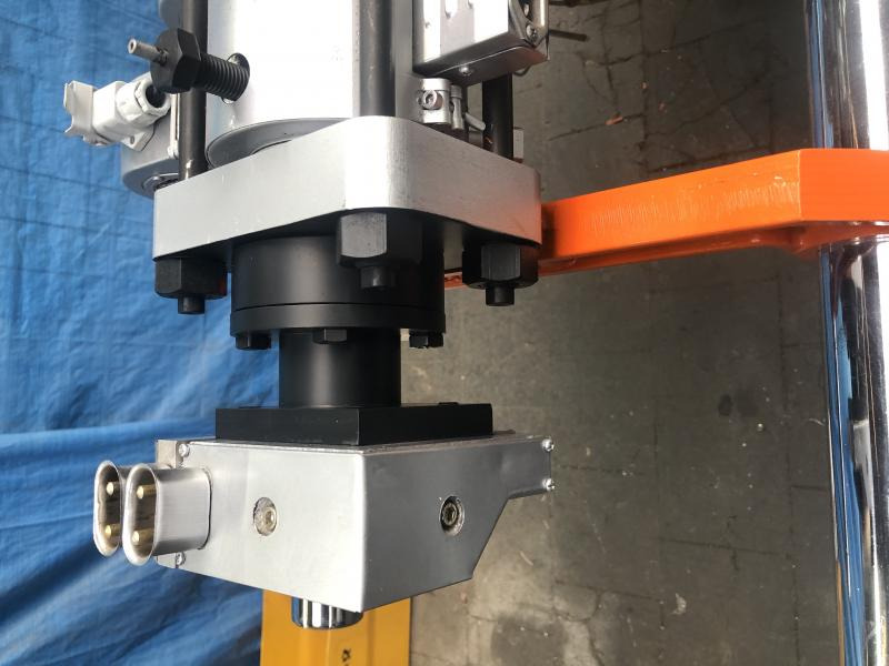 Doppelschneckenextruder LEISTRITZ LSM 30.34 GL - Machine-outil: photos 2 Doppelschneckenextruder LEISTRITZ LSM 30.34 GL - Machine-outil: photos 2