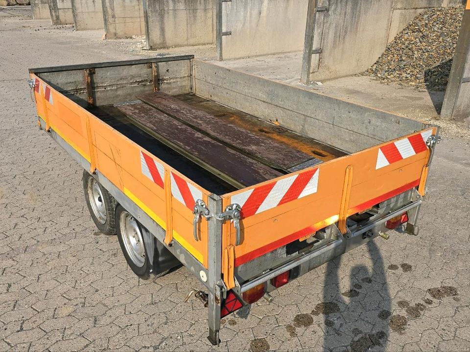 Mersch Hochlader Tieflader mit Auffahrrampen Anhänger PKW Tandemanhänger Wechselzugöse Höhenverstellbare Zugdeichsel - Remorque plateau: photos 5 Mersch Hochlader Tieflader mit Auffahrrampen Anhänger PKW Tandemanhänger Wechselzugöse Höhenverstellbare Zugdeichsel - Remorque plateau: photos 5