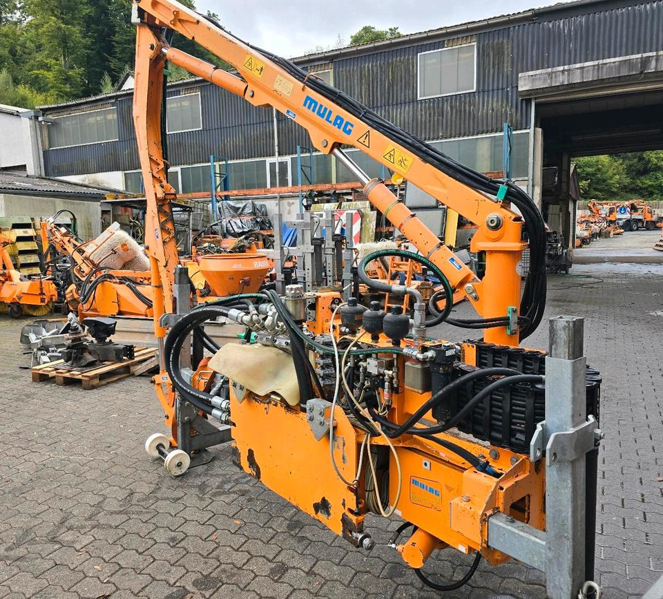 Mulag MKM 700 Böschungsmäher Böschungsmulcher FME für Unimog 405 U300 400 500 423 427 430 530 Dücker - Epareuse: photos 2 Mulag MKM 700 Böschungsmäher Böschungsmulcher FME für Unimog 405 U300 400 500 423 427 430 530 Dücker - Epareuse: photos 2