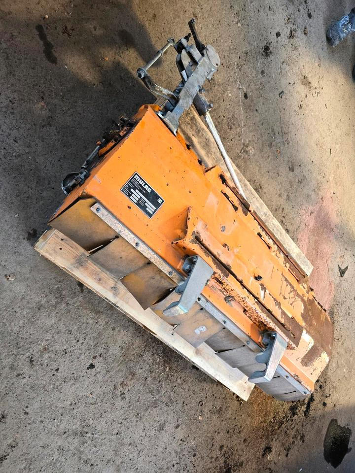 Mulag RMK 1200 BJ. 2015 Randstreifenmäher Böschungsmäher Böschungsmulcher für FME 600 700 MKM FMK Unimog 405 424 427 U 300 400 500 430 - Broyeur d'accotement: photos 2 Mulag RMK 1200 BJ. 2015 Randstreifenmäher Böschungsmäher Böschungsmulcher für FME 600 700 MKM FMK Unimog 405 424 427 U 300 400 500 430 - Broyeur d'accotement: photos 2