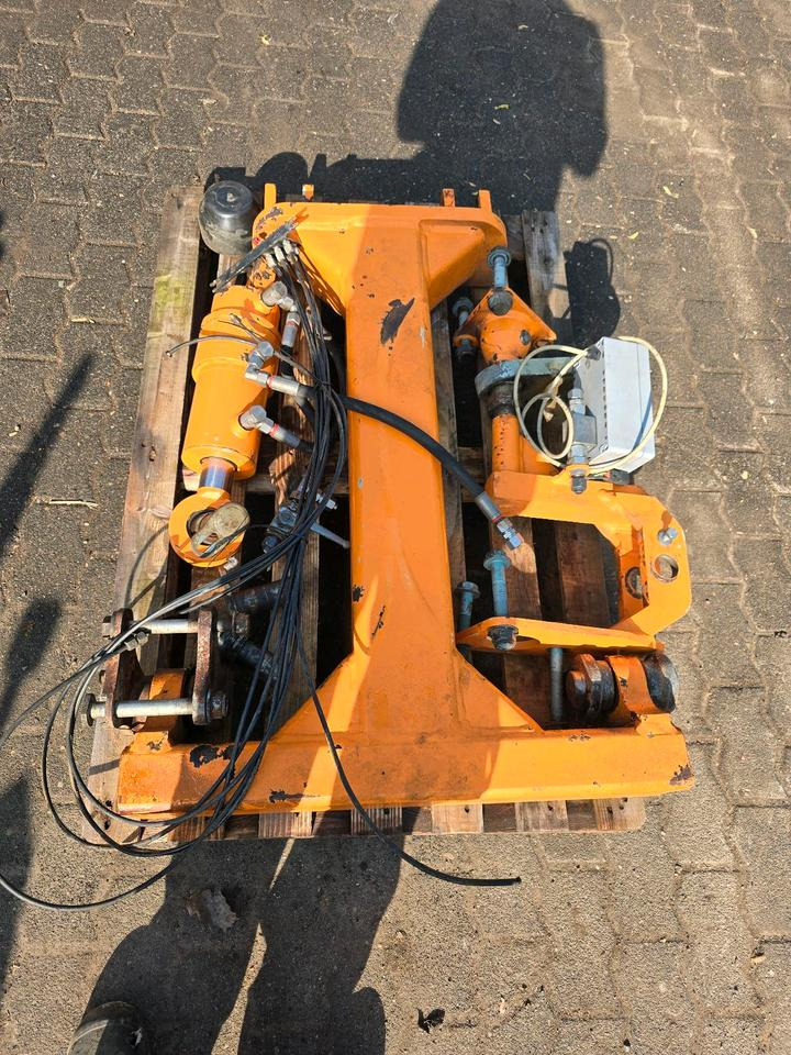 Mulag Torsionsrahmen TR Unimog 405 U300 U 290 300 400 500 Mähausleger Böschungsmäher Böschungsmulcher FME MKM Dücker DUA Achssperre - Epareuse: photos 1 Mulag Torsionsrahmen TR Unimog 405 U300 U 290 300 400 500 Mähausleger Böschungsmäher Böschungsmulcher FME MKM Dücker DUA Achssperre - Epareuse: photos 1