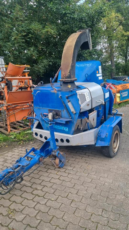 Schliesing 330 EX Buschholzhacker Häcksler Holzhacker Hacker Holzhäcksler Dücker T&S Hatz Diesel - Broyeur de végétaux: photos 2 Schliesing 330 EX Buschholzhacker Häcksler Holzhacker Hacker Holzhäcksler Dücker T&S Hatz Diesel - Broyeur de végétaux: photos 2