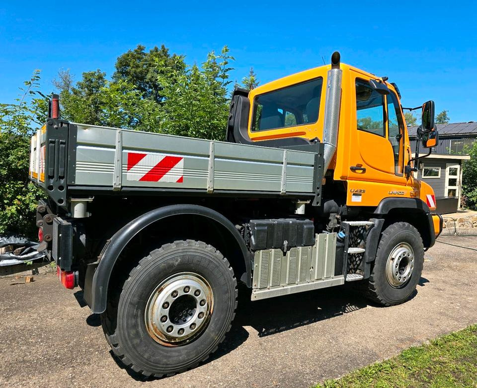 Unimog 405 U423 Mercedes-Benz U 423 Variopilot Easy-Drive Hydrostat 427 430 727 429 Dücker - Camion plateau, Véhicule de voirie/ Spécial: photos 3 Unimog 405 U423 Mercedes-Benz U 423 Variopilot Easy-Drive Hydrostat 427 430 727 429 Dücker - Camion plateau, Véhicule de voirie/ Spécial: photos 3