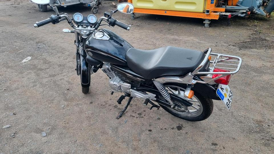 YAMAHA YBR Custom Motorrad 9626km Moped - Motocyclette: photos 5 YAMAHA YBR Custom Motorrad 9626km Moped - Motocyclette: photos 5