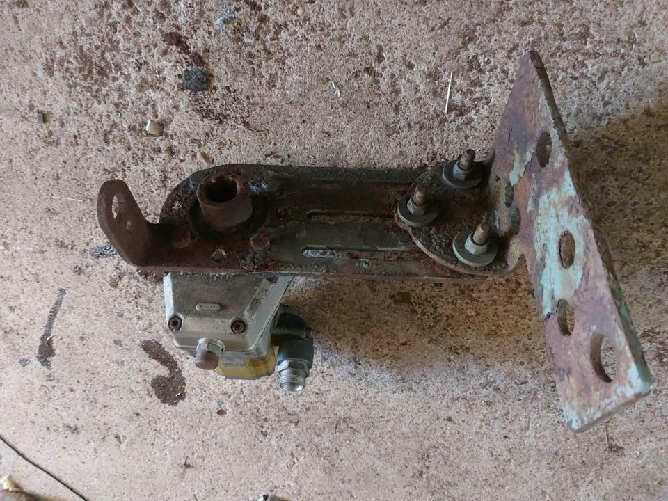 Zapfwellenhydraulikpumpe Hydraulikpumpe Schmidt Salzstreuer SST - Pompe hydraulique pour Véhicule de voirie/ Spécial: photos 3 Zapfwellenhydraulikpumpe Hydraulikpumpe Schmidt Salzstreuer SST - Pompe hydraulique pour Véhicule de voirie/ Spécial: photos 3