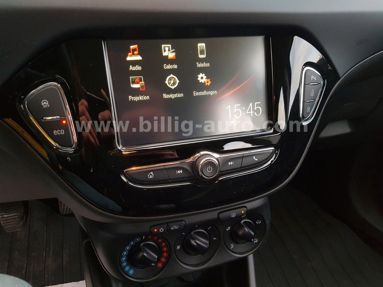 Opel Corsa Edition NAVI Bluetooth Handy PDC Tempomat - Voiture: photos 3 Opel Corsa Edition NAVI Bluetooth Handy PDC Tempomat - Voiture: photos 3