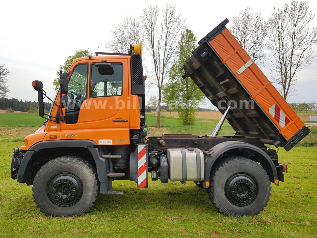 Unimog U400 405/12*HYDROSTAT*VARIOPILOT*Euro4*Kipper - Camion benne: photos 3 Unimog U400 405/12*HYDROSTAT*VARIOPILOT*Euro4*Kipper - Camion benne: photos 3
