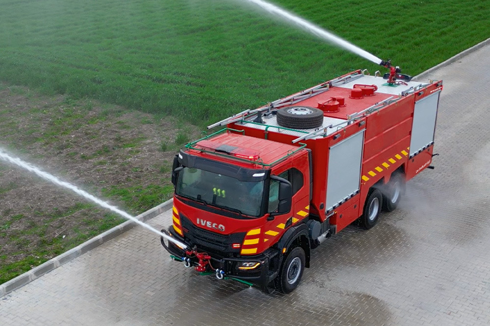 Camion de pompier neuf EFEMMAK Lx-Industrial Fire Vehicle: photos 8