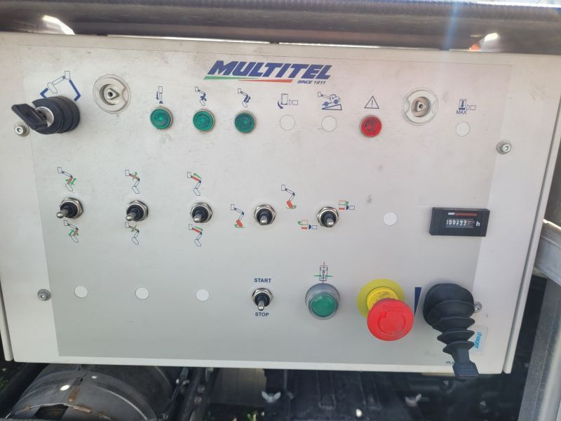 Camion avec nacelle Mitsubishi Canter Fuso 3C13 podnośnik koszowy 20 m Multitel MXE200: photos 11