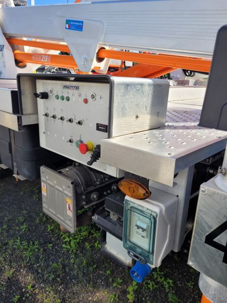Camion avec nacelle Mitsubishi Canter Fuso 3C13 podnośnik koszowy 20 m Multitel MXE200: photos 8