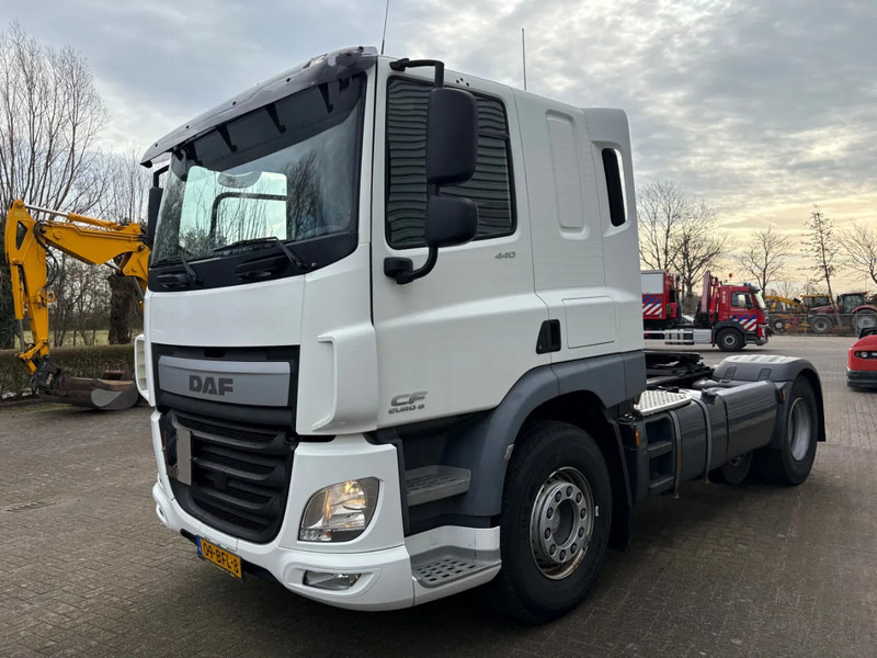 DAF CF 440 / BULK COMPRESSOR / ADR TANK TRANSPORT / - Tracteur routier: photos 2 DAF CF 440 / BULK COMPRESSOR / ADR TANK TRANSPORT / - Tracteur routier: photos 2