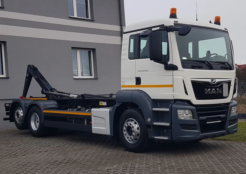 MAN TGS 26.420 E6 HAKOWIEC HS20 6x2 3-OSIE - Camion ampliroll: photos 5 MAN TGS 26.420 E6 HAKOWIEC HS20 6x2 3-OSIE - Camion ampliroll: photos 5