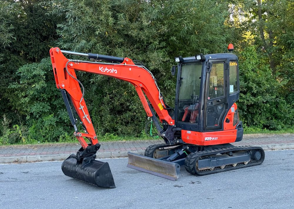 Kubota * Sprowadzona * Minikoparka * Kubota U 35-3&3 * 3.5 Ton * - Mini pelle: photos 1 Kubota * Sprowadzona * Minikoparka * Kubota U 35-3&3 * 3.5 Ton * - Mini pelle: photos 1