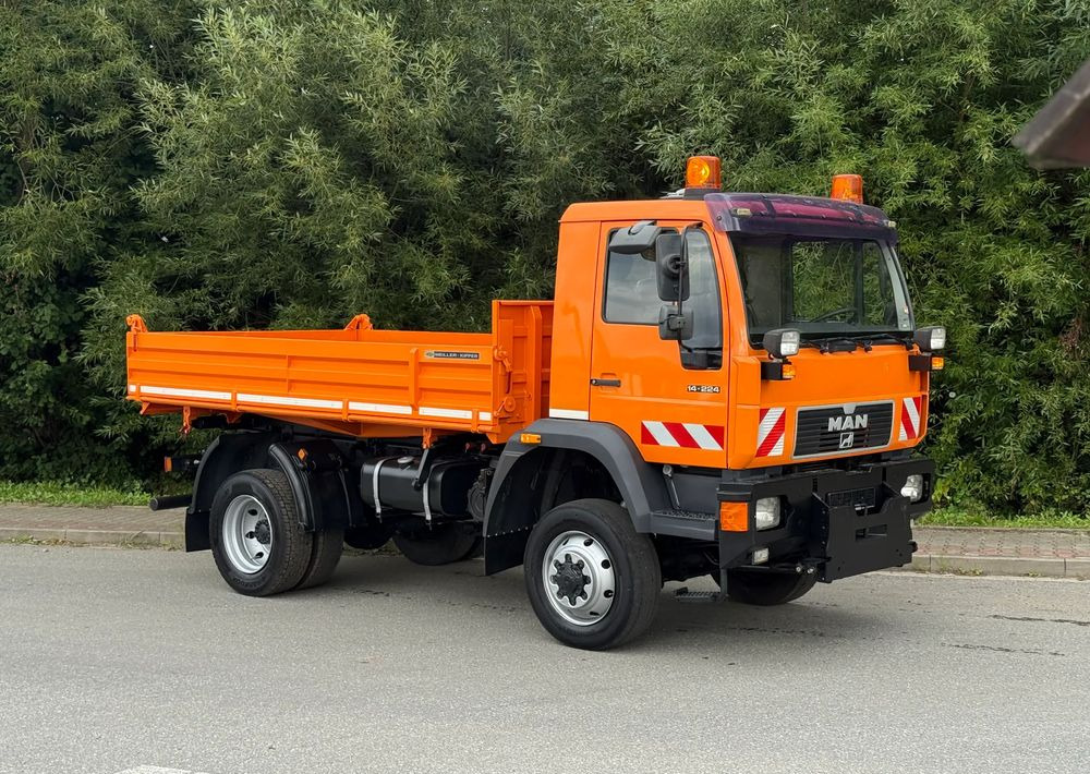 MAN * MAN 14-220 * Kiper Wywrotka Meiller * 4x4 * Zimowe Utrzymanie * Unimog * - Camion benne: photos 2 MAN * MAN 14-220 * Kiper Wywrotka Meiller * 4x4 * Zimowe Utrzymanie * Unimog * - Camion benne: photos 2