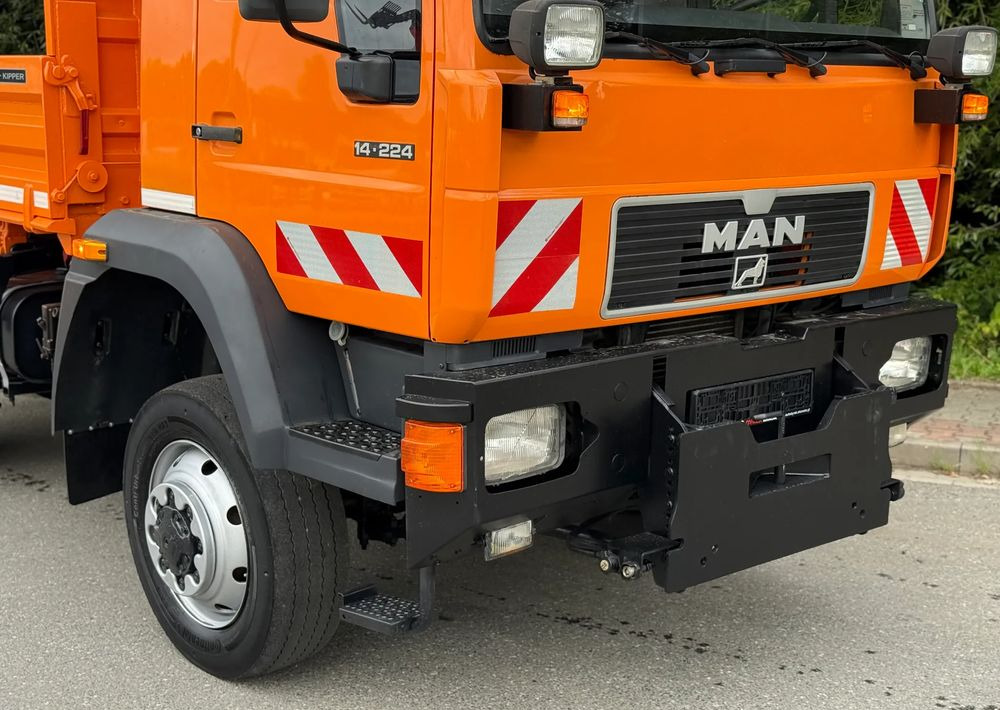 MAN * MAN 14-220 * Kiper Wywrotka Meiller * 4x4 * Zimowe Utrzymanie * Unimog * - Camion benne: photos 4 MAN * MAN 14-220 * Kiper Wywrotka Meiller * 4x4 * Zimowe Utrzymanie * Unimog * - Camion benne: photos 4