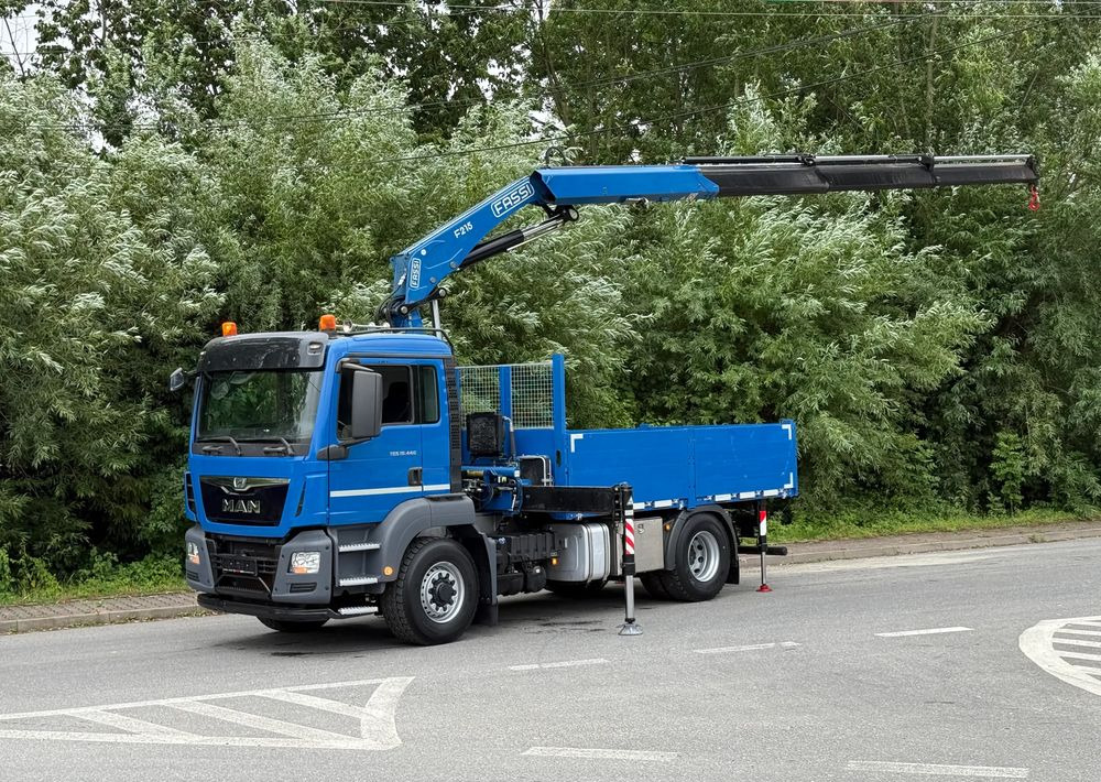 MAN * MAN 18.440 TGS * 4x4 * HDS Fassi F215 * Sprowadzony * 95 000 KM ! * Stan Jak Nowy - Camion plateau, Camion grue: photos 1 MAN * MAN 18.440 TGS * 4x4 * HDS Fassi F215 * Sprowadzony * 95 000 KM ! * Stan Jak Nowy - Camion plateau, Camion grue: photos 1