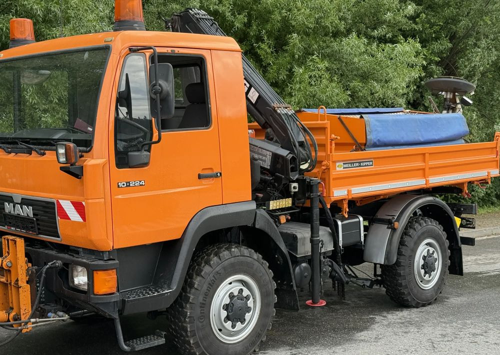 MAN * MAN LE 10.220 *Kiper Wywrotka * 4x4 * Pług Piaskarka * Zimowe Utrzymanie * Sprowadzony * HDS MKG * - Camion benne: photos 3 MAN * MAN LE 10.220 *Kiper Wywrotka * 4x4 * Pług Piaskarka * Zimowe Utrzymanie * Sprowadzony * HDS MKG * - Camion benne: photos 3