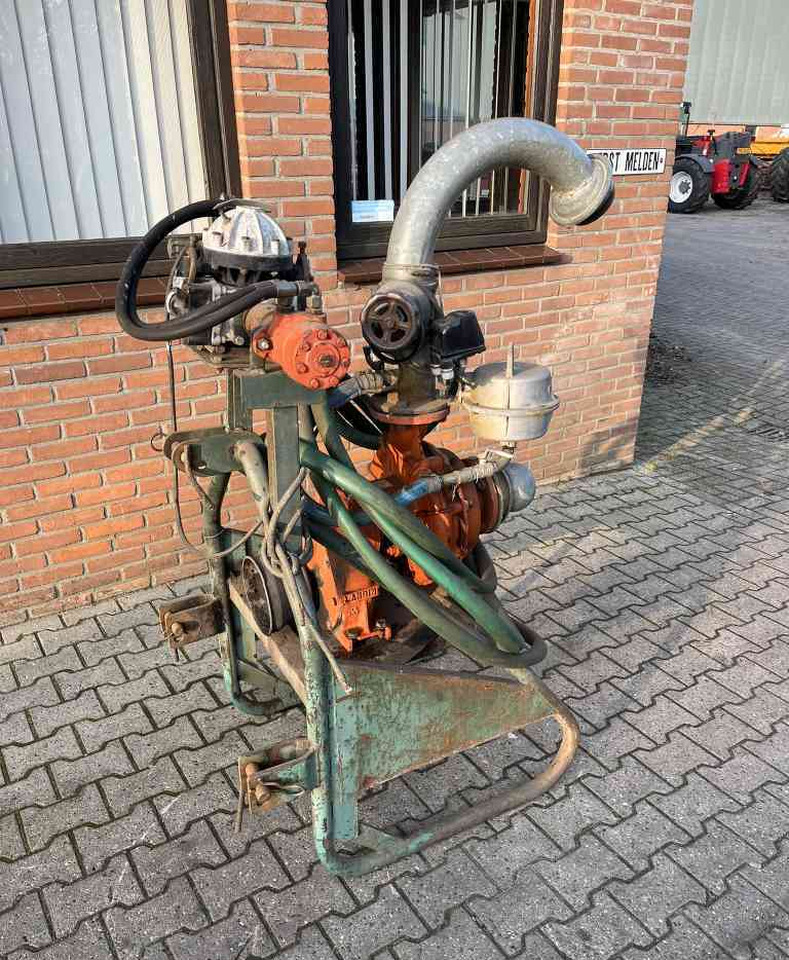 Landini CMS 65/A beregeningspomp. beregening - Matériel d'irrigation: photos 2 Landini CMS 65/A beregeningspomp. beregening - Matériel d'irrigation: photos 2