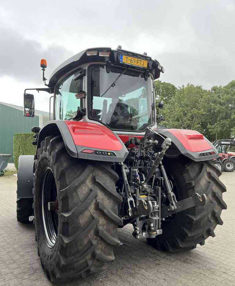 Massey Ferguson 8S.225 Dyna-VT Exclusive Tractoren - Tracteur agricole: photos 4 Massey Ferguson 8S.225 Dyna-VT Exclusive Tractoren - Tracteur agricole: photos 4
