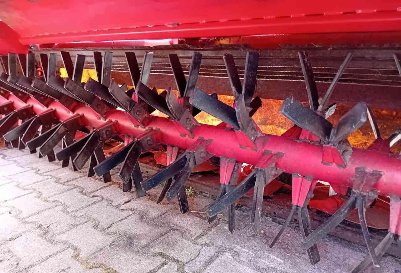 ZTR Agrostroj Pehlmirov Exact 285D schijvenmaaier - Faucheuse: photos 4 ZTR Agrostroj Pehlmirov Exact 285D schijvenmaaier - Faucheuse: photos 4