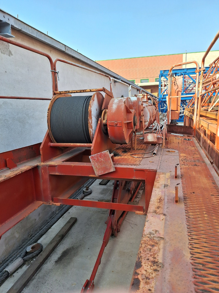 Raimondi MR75 - Grue à tour: photos 1 Raimondi MR75 - Grue à tour: photos 1