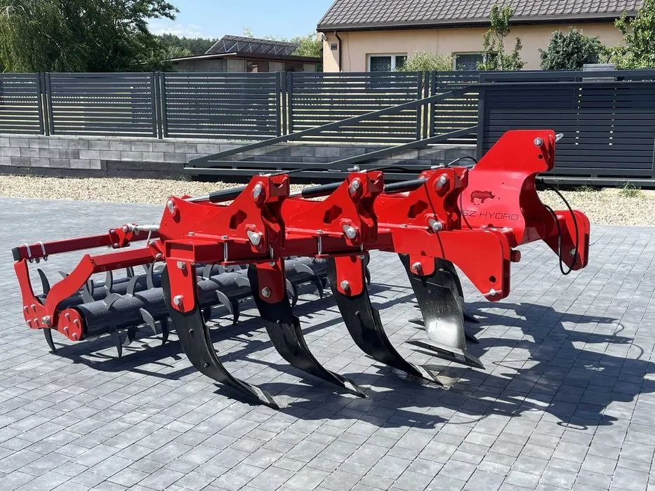 Głębosz AMJ Agro 6 łap non-stop hydrauliczne zabezpieczenie LEASING - Décompacteur: photos 5 Głębosz AMJ Agro 6 łap non-stop hydrauliczne zabezpieczenie LEASING - Décompacteur: photos 5