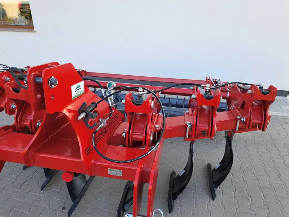 Głębosz AMJ Agro 6 łap non-stop hydrauliczne zabezpieczenie LEASING - Décompacteur: photos 2 Głębosz AMJ Agro 6 łap non-stop hydrauliczne zabezpieczenie LEASING - Décompacteur: photos 2