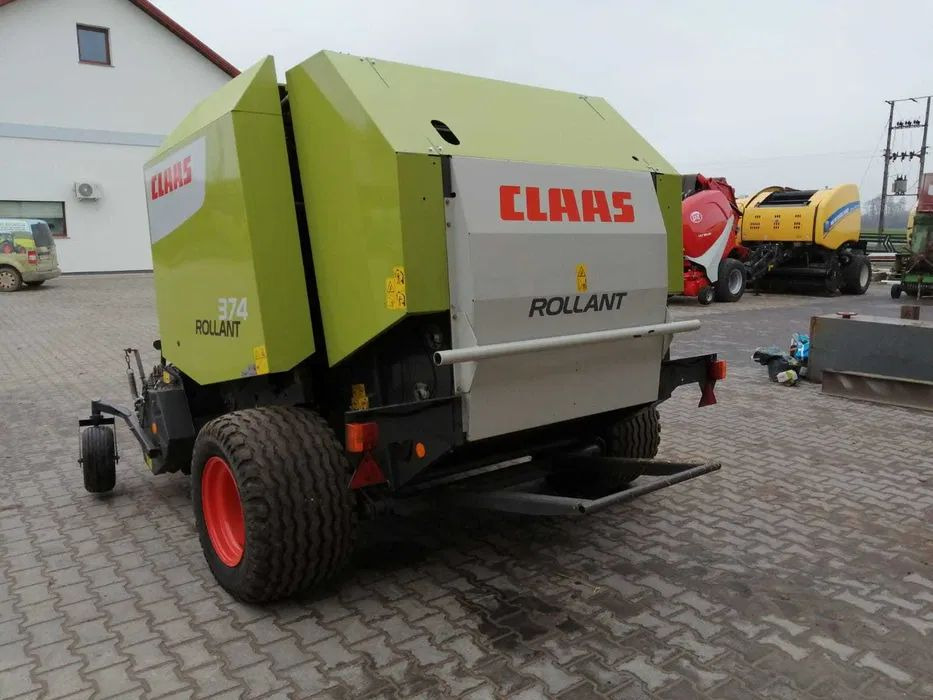 Prasa rolująca Claas Rollant 374 - Presse à balles rondes: photos 3 Prasa rolująca Claas Rollant 374 - Presse à balles rondes: photos 3