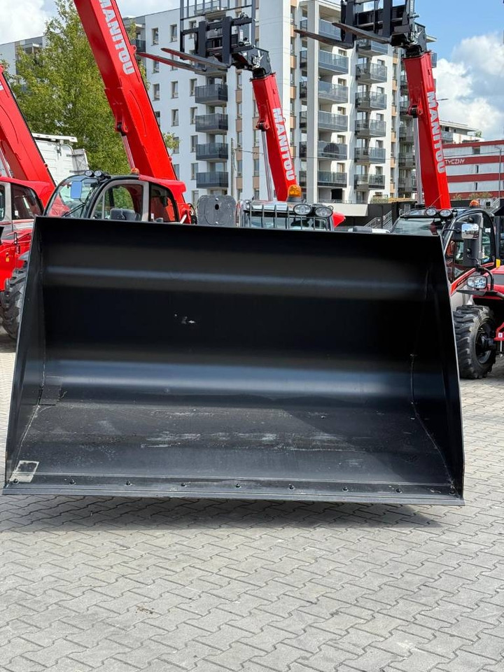 Manitou CBA 2500 LDR 2450mm 2,5m3 570554 - Godet pour Engins de chantier: photos 4 Manitou CBA 2500 LDR 2450mm 2,5m3 570554 - Godet pour Engins de chantier: photos 4