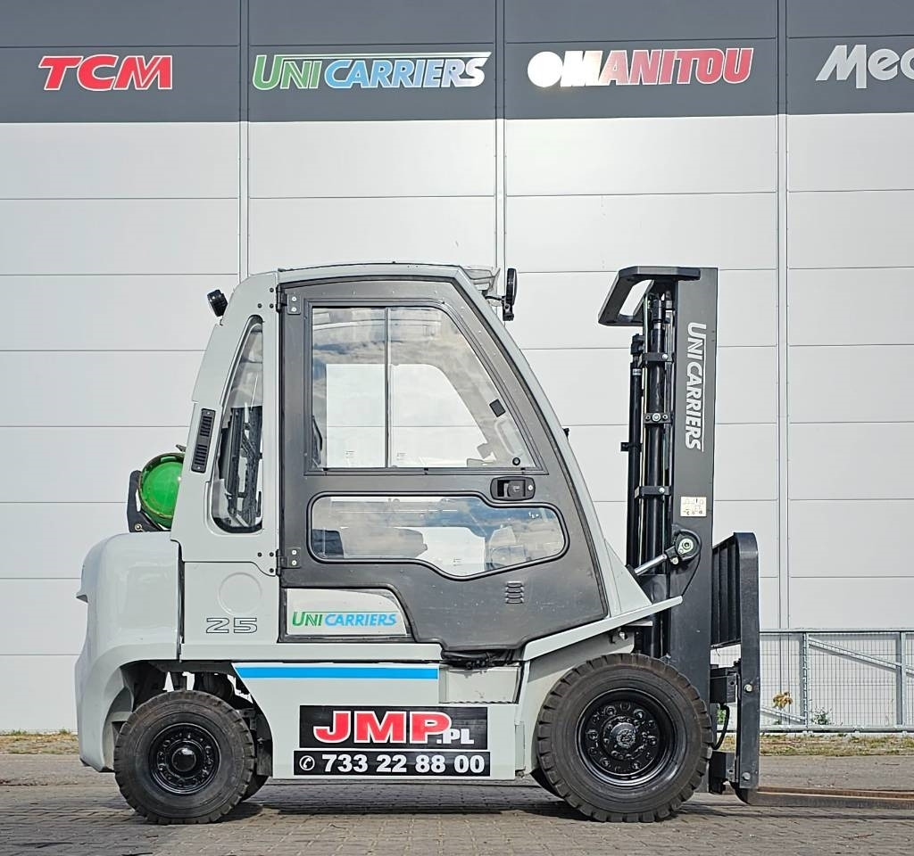 UniCarriers U1D2A25LQ DX25 - Chariot élévateur à gaz: photos 4 UniCarriers U1D2A25LQ DX25 - Chariot élévateur à gaz: photos 4