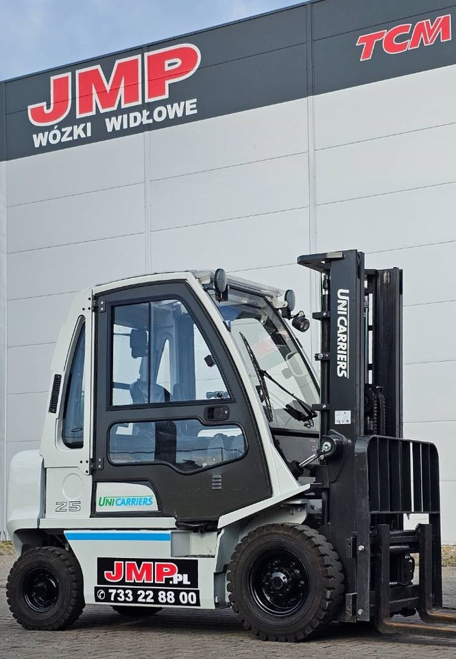 UniCarriers U1D2A25LQ DX25 - Chariot élévateur à gaz: photos 5 UniCarriers U1D2A25LQ DX25 - Chariot élévateur à gaz: photos 5