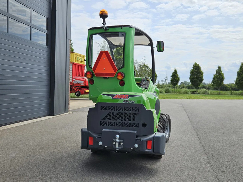 Avant 528 Rental mini-shovel - Chargeuse compacte sur chenilles: photos 5 Avant 528 Rental mini-shovel - Chargeuse compacte sur chenilles: photos 5