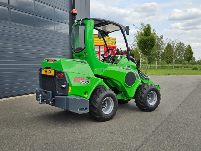 Avant 755i TDL+ mini-shovel - Chargeuse compacte sur chenilles: photos 4 Avant 755i TDL+ mini-shovel - Chargeuse compacte sur chenilles: photos 4