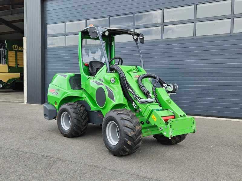 Avant 755i TDL+ mini-shovel - Chargeuse compacte sur chenilles: photos 1 Avant 755i TDL+ mini-shovel - Chargeuse compacte sur chenilles: photos 1