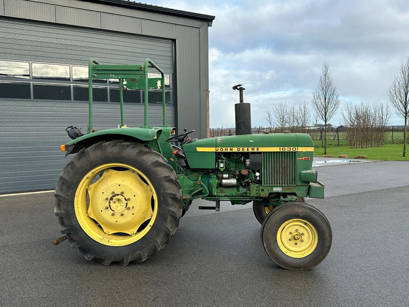 John Deere 1630 2-wd - Tracteur agricole: photos 2 John Deere 1630 2-wd - Tracteur agricole: photos 2