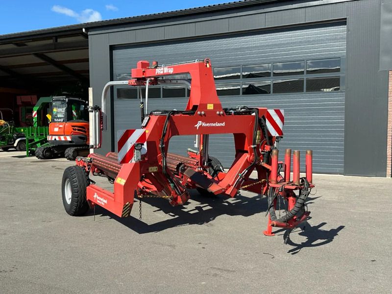 Kverneland Taarup Prowrap 7664 - Enrubanneuse: photos 1 Kverneland Taarup Prowrap 7664 - Enrubanneuse: photos 1