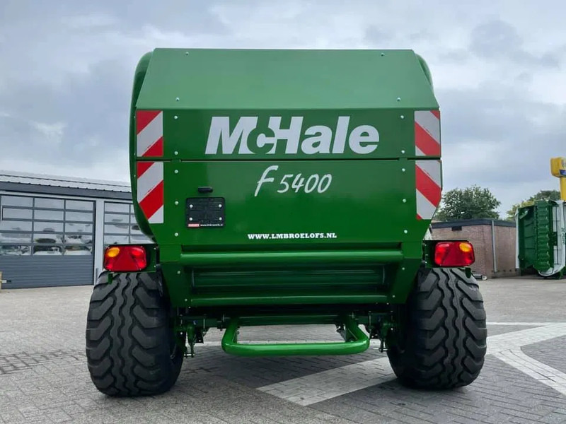 McHale F5400 - Presse à balles rondes: photos 3 McHale F5400 - Presse à balles rondes: photos 3