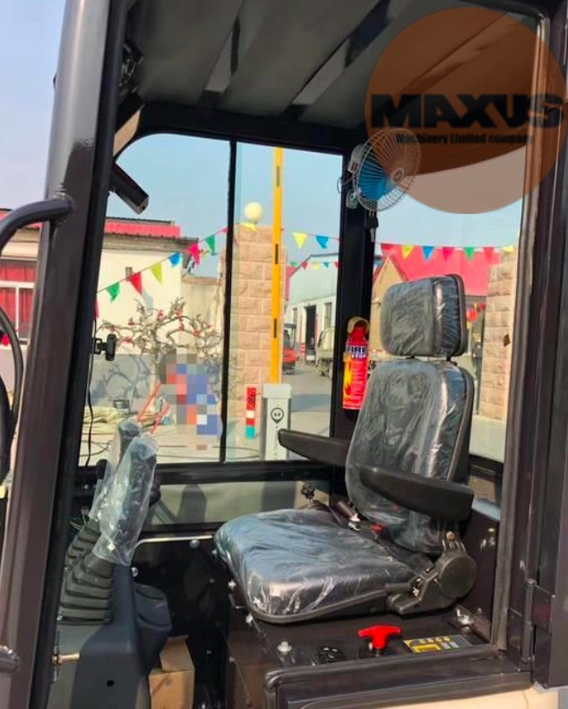 Maxus Maxus mini excavator 1700kg - Mini pelle: photos 5 Maxus Maxus mini excavator 1700kg - Mini pelle: photos 5