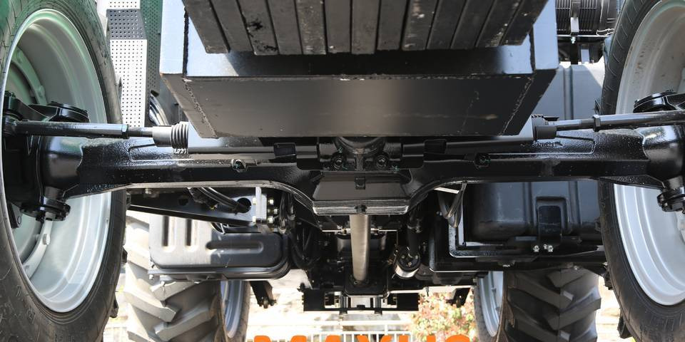 NEW 80 HP 4x4 Tractor MAXUS Warranty up to 10 YEARS НОВИЙ Трактор 80 К.с. 4x4 MAXUS Гарантія до 10 РОКІВ NOWY Ciągnik 80 KM 4x4 MAXUS Gwarancja do 10 LAT - Tracteur agricole: photos 2 NEW 80 HP 4x4 Tractor MAXUS Warranty up to 10 YEARS НОВИЙ Трактор 80 К.с. 4x4 MAXUS Гарантія до 10 РОКІВ NOWY Ciągnik 80 KM 4x4 MAXUS Gwarancja do 10 LAT - Tracteur agricole: photos 2