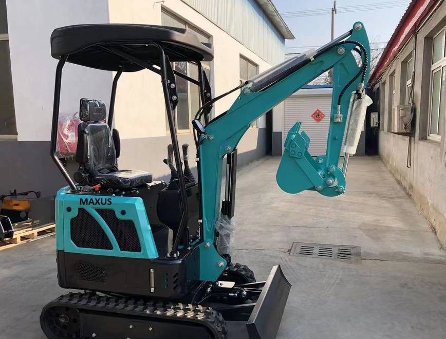 NEW MAXUS 1700 kg Euro 5 Excavator Warranty up to 10 YEARS | НОВИЙ MAXUS 1700 кг Euro 5 Екскаватор Гарантія до 10 РОКІВ - Mini pelle: photos 1 NEW MAXUS 1700 kg Euro 5 Excavator Warranty up to 10 YEARS | НОВИЙ MAXUS 1700 кг Euro 5 Екскаватор Гарантія до 10 РОКІВ - Mini pelle: photos 1