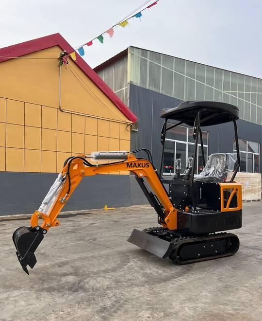 NEW MAXUS 1700 kg Euro 5 Excavator Warranty up to 10 YEARS | НОВИЙ MAXUS 1700 кг Euro 5 Екскаватор Гарантія до 10 РОКІВ - Mini pelle: photos 2 NEW MAXUS 1700 kg Euro 5 Excavator Warranty up to 10 YEARS | НОВИЙ MAXUS 1700 кг Euro 5 Екскаватор Гарантія до 10 РОКІВ - Mini pelle: photos 2
