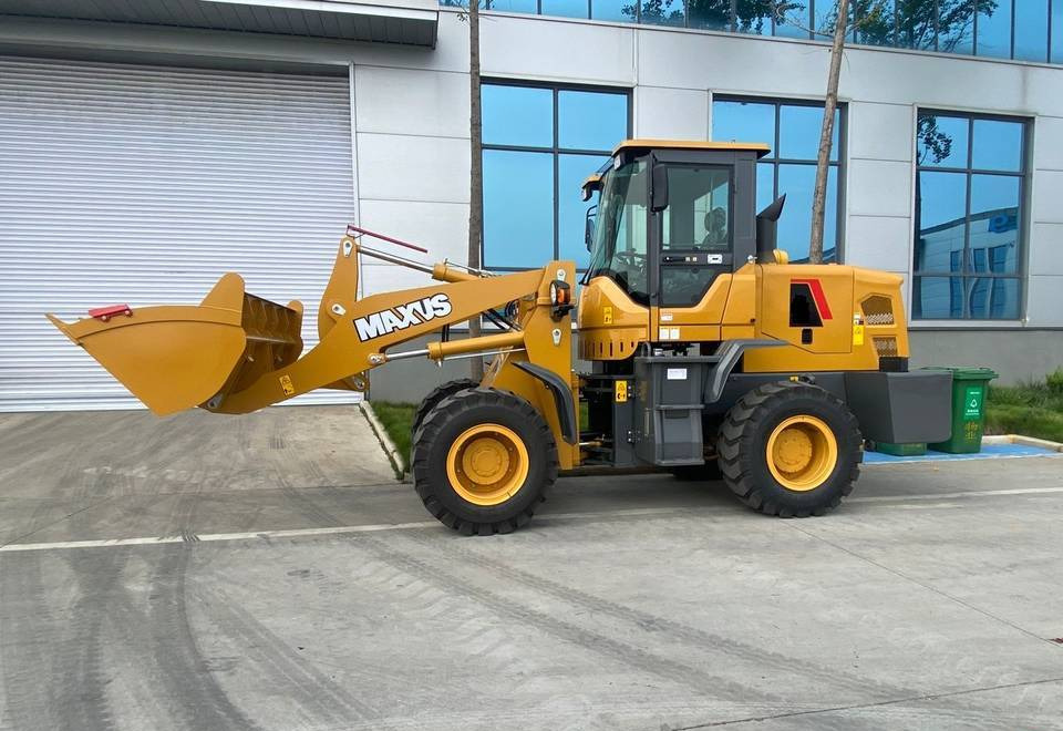 NEW MAXUS 50 HP 4x4 Tractor Export Warranty | НОВИЙ MAXUS 50 К.с. 4x4 Трактор Експорт Гарантія - Tracteur agricole: photos 5 NEW MAXUS 50 HP 4x4 Tractor Export Warranty | НОВИЙ MAXUS 50 К.с. 4x4 Трактор Експорт Гарантія - Tracteur agricole: photos 5
