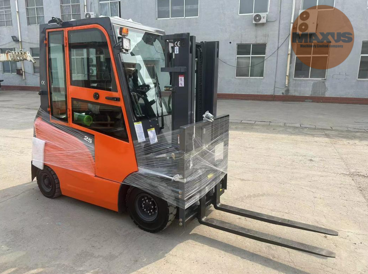 New Electric forklift MAXUS 2500kg 2500kg - Chariot élévateur électrique: photos 1 New Electric forklift MAXUS 2500kg 2500kg - Chariot élévateur électrique: photos 1