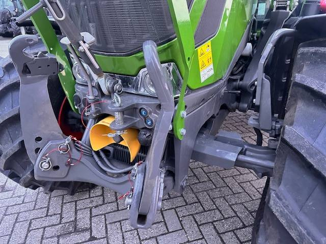 Fendt 314 Profi Plus Gen4 - Tracteur agricole: photos 5 Fendt 314 Profi Plus Gen4 - Tracteur agricole: photos 5